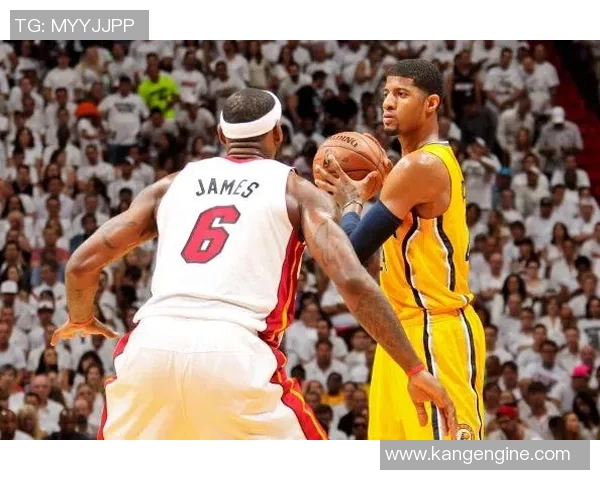 足球明星重聚恩师感人瞬间回忆往昔岁月温情视频分享